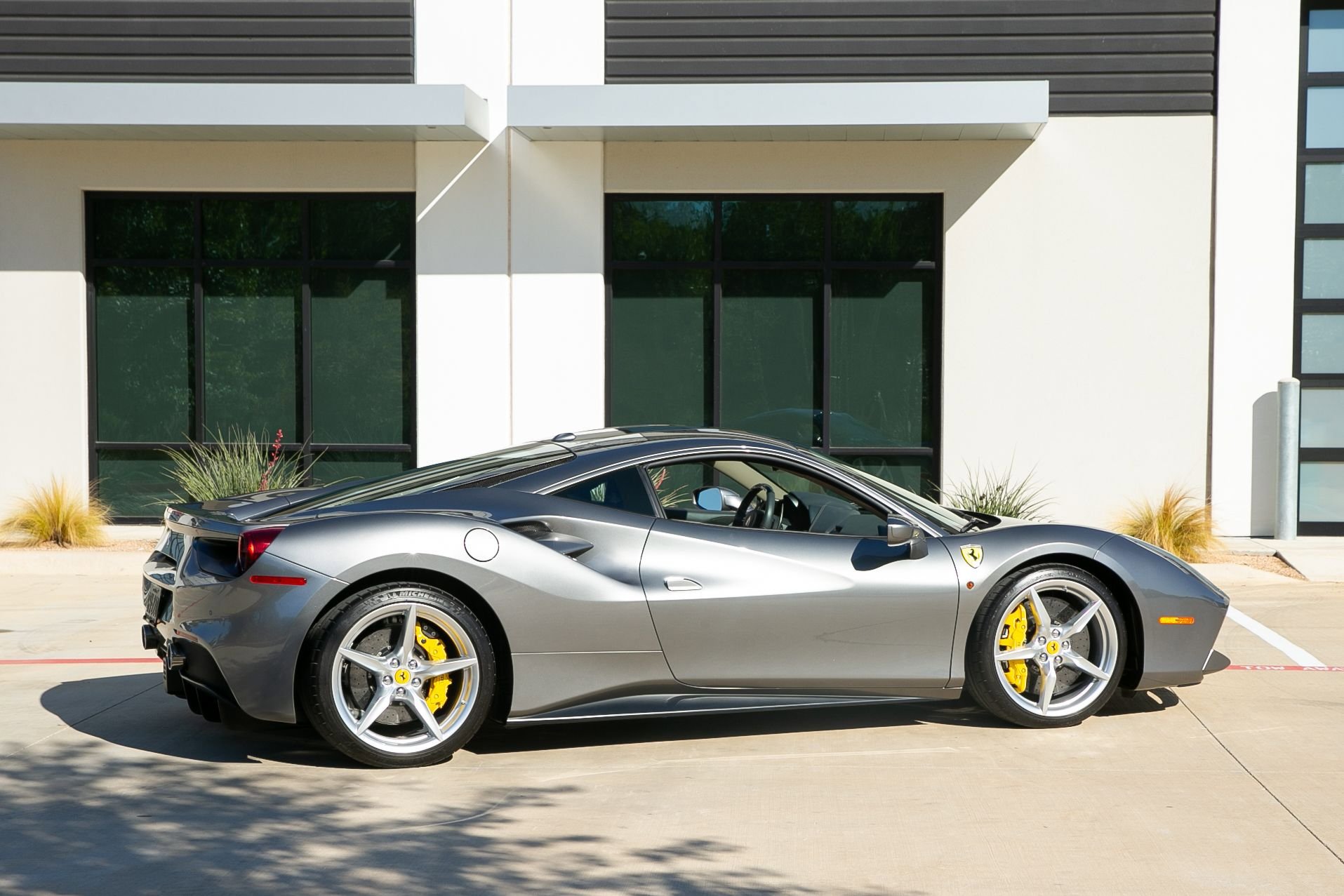 Used 2016 Ferrari 488 GTB image 12