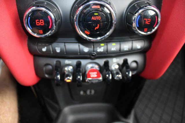 Used 2017 MINI Cooper S image 33