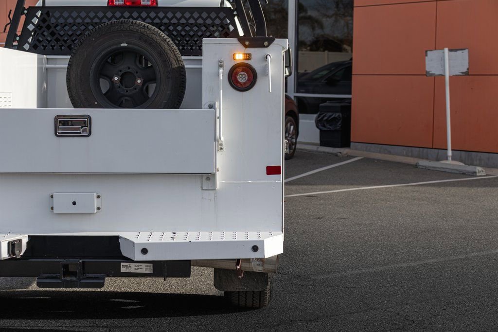 Used 2024 RAM 3500 Tradesman w/ Safety Group AWD/4WD image 15