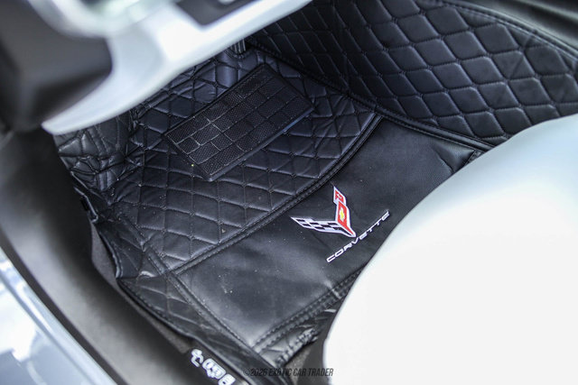 Used 2025 Chevrolet Corvette Stingray Premium Cpe w/ Z51 Performance Package RWD image 39
