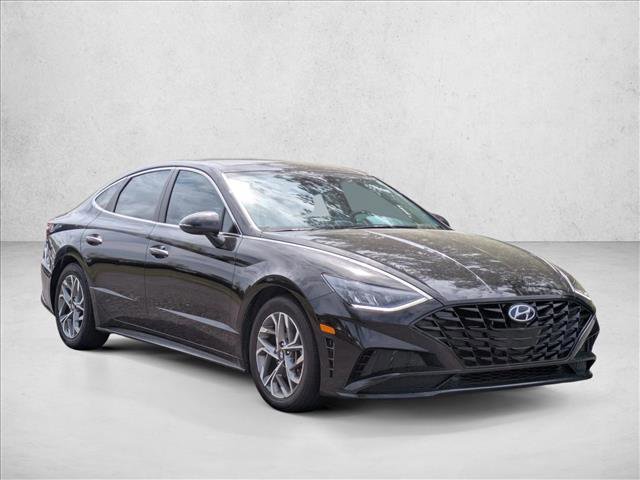 Certified 2023 Hyundai Sonata SEL w/ Convenience Package image 3