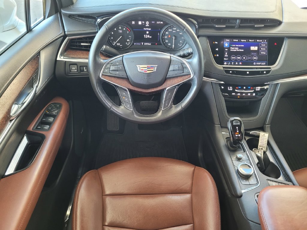 Used 2020 Cadillac XT5 Premium Luxury AWD/4WD image 11