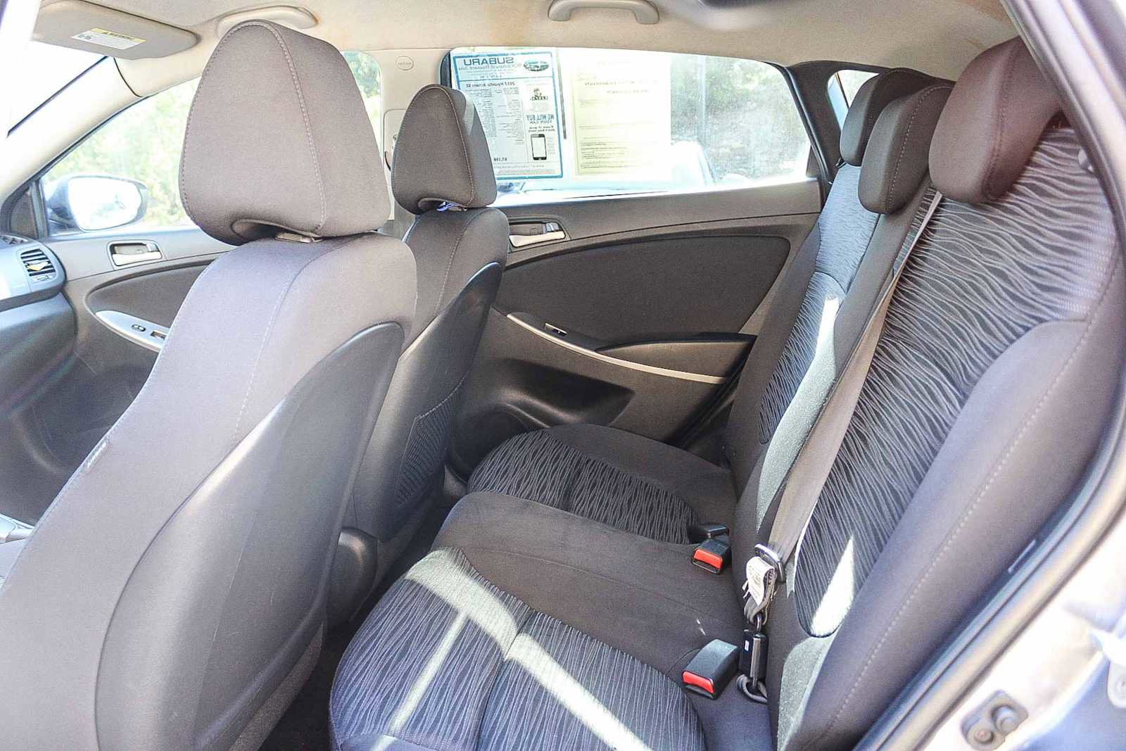 Used 2017 Hyundai Accent SE image 17