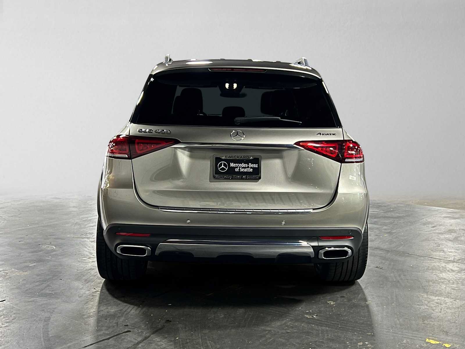 Certified 2021 Mercedes-Benz GLE 450 4MATIC image 4