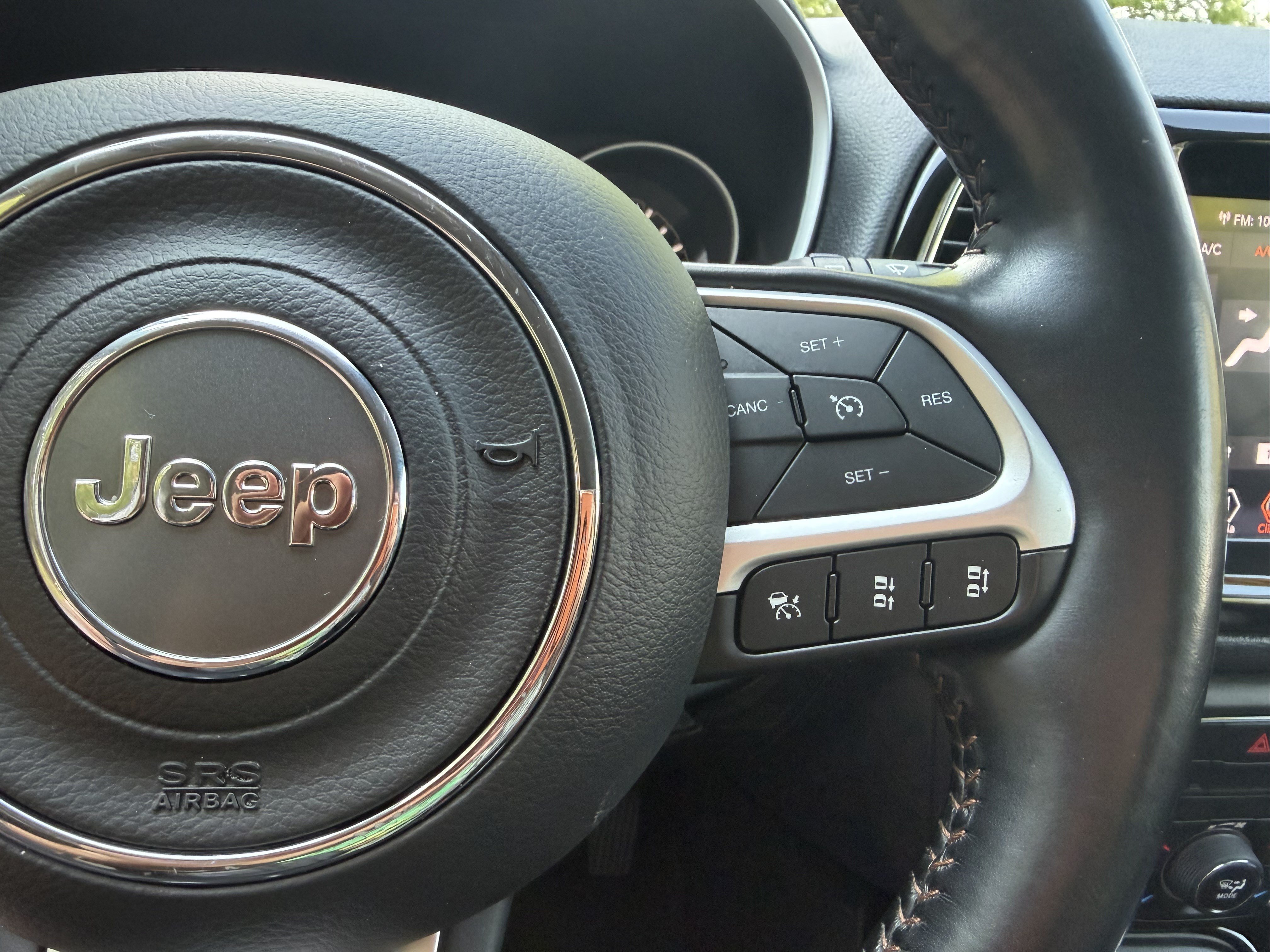 Used 2021 Jeep Compass Limited AWD/4WD image 25