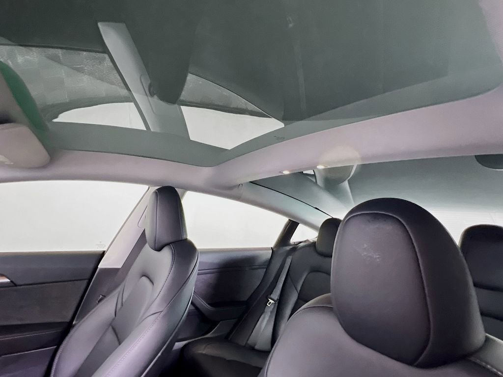 Used 2023 Tesla Model 3 Performance image 18