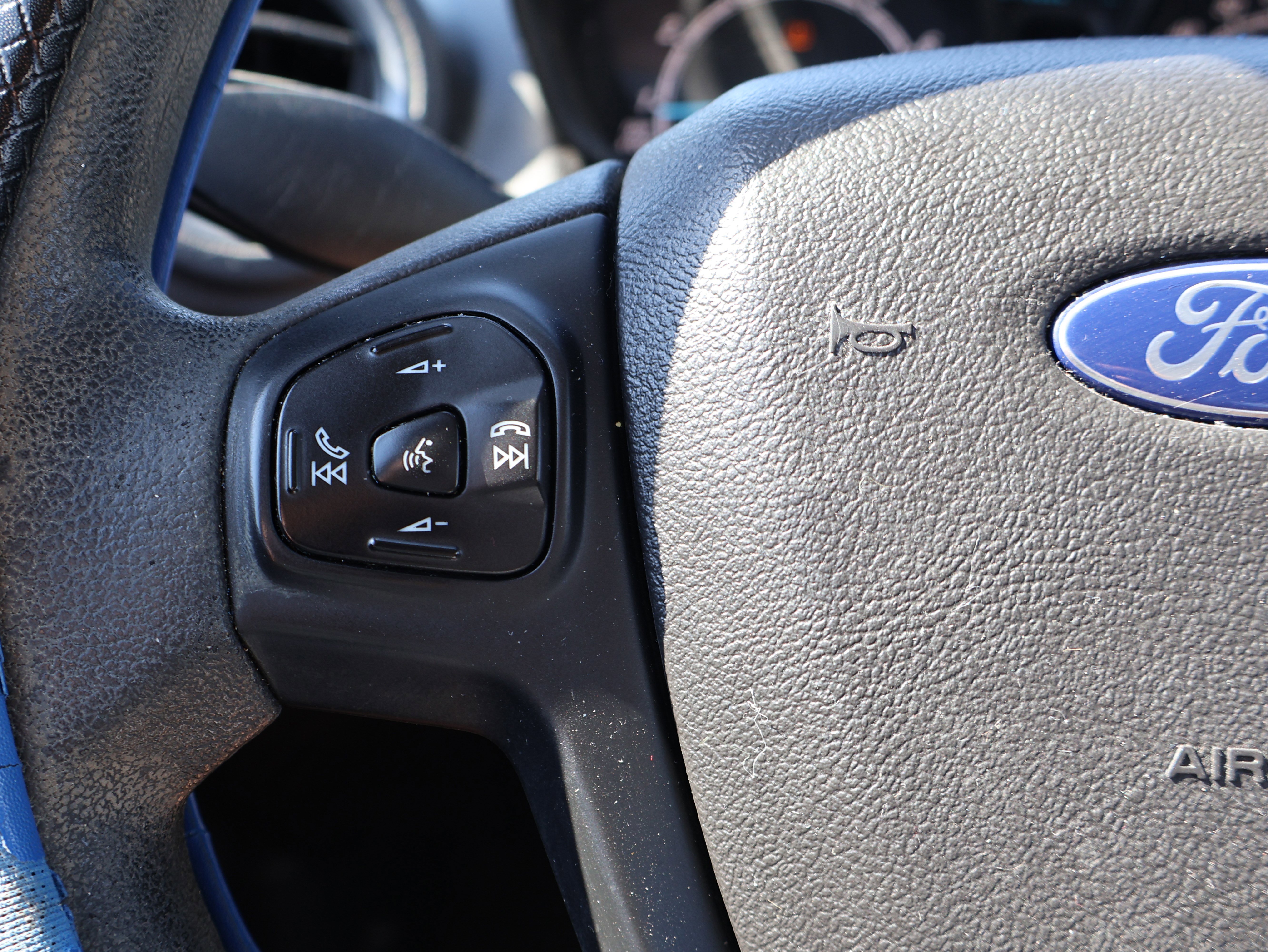 Used 2017 Ford Fiesta S image 30