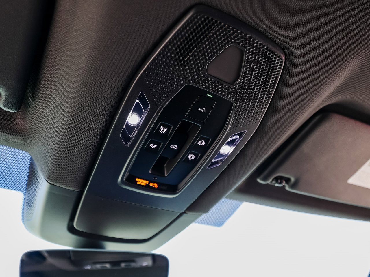 New 2025 Porsche Macan 4 Electric image 21