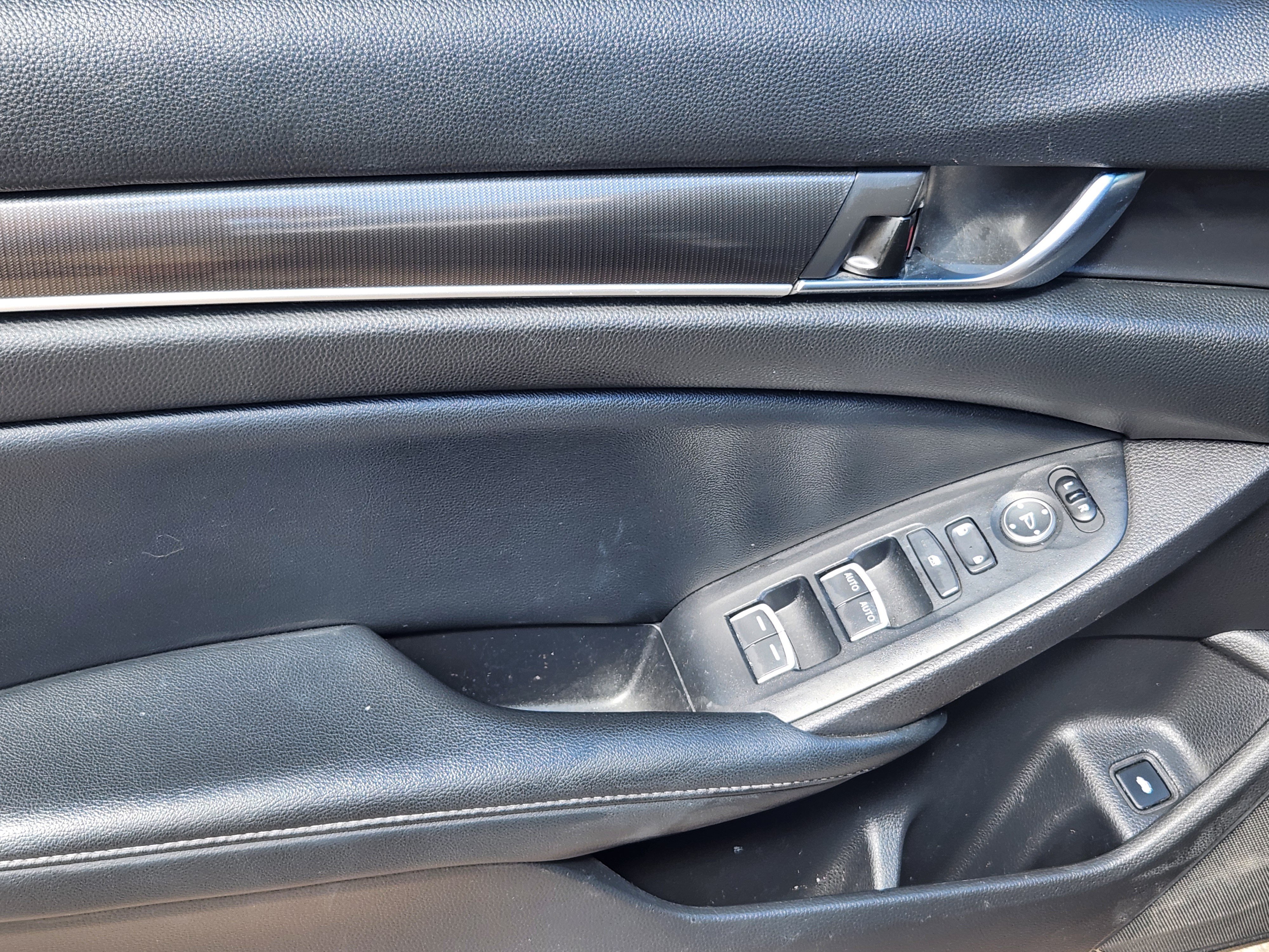 Used 2022 Honda Accord Sport image 17