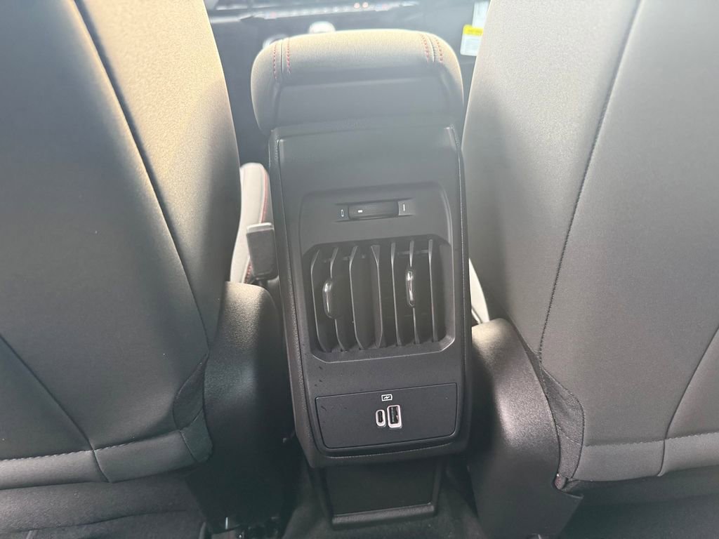 New 2025 Dodge Hornet GT w/ Tech Pack image 13