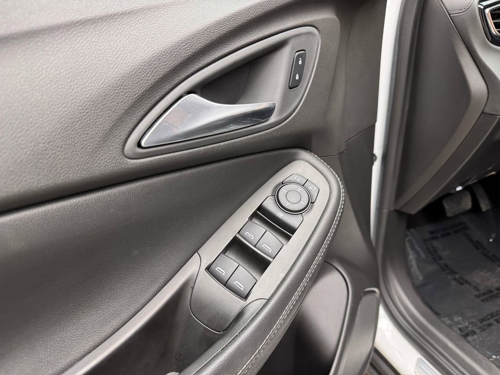 Used 2022 Buick Encore GX Preferred w/ Cold Weather Comfort Package image 10