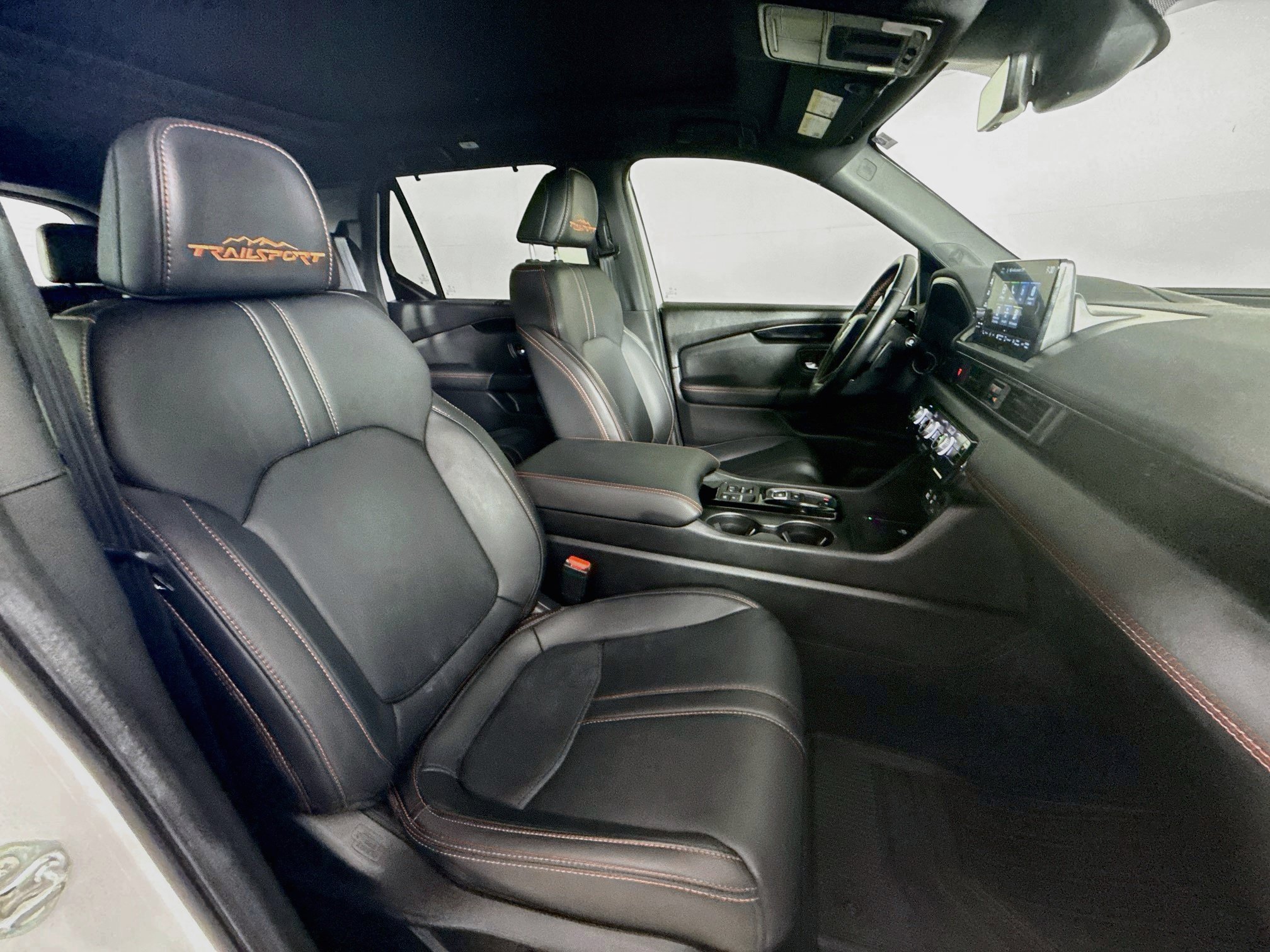 Certified 2025 Honda Pilot TrailSport image 37