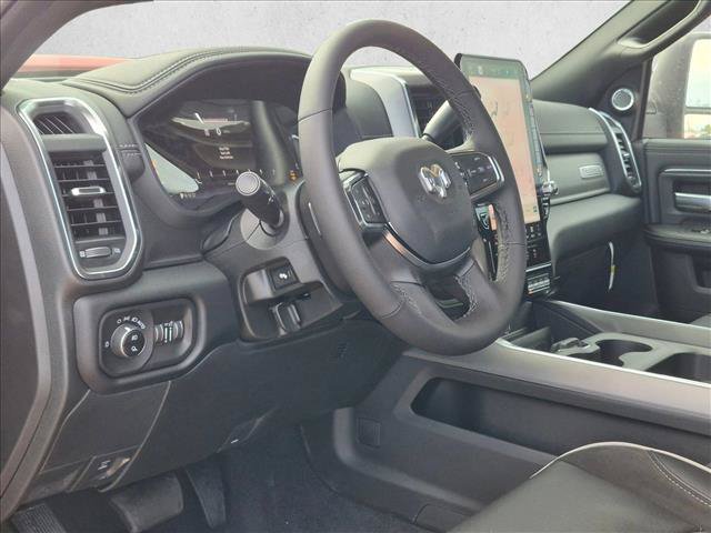 New 2026 RAM 2500 Laramie AWD/4WD image 3