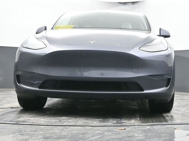 Used 2023 Tesla Model Y Long Range image 43