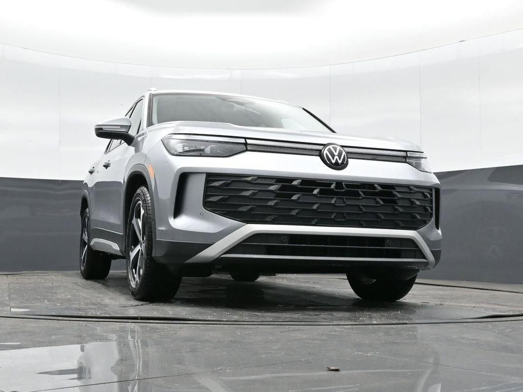New 2026 Volkswagen Tiguan SE image 26