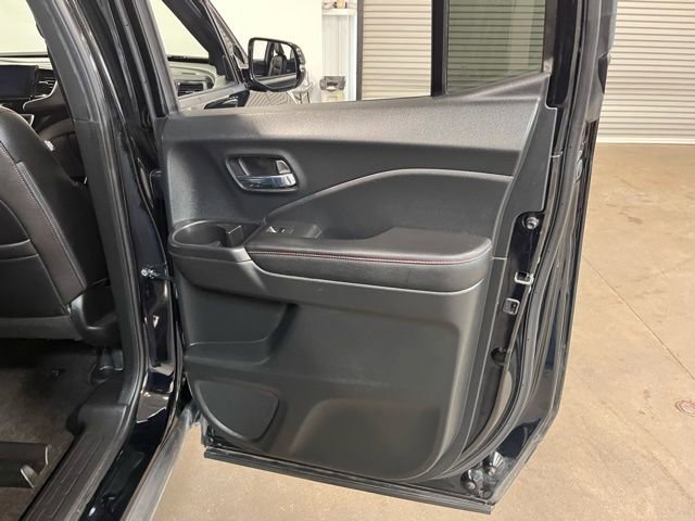 Used 2021 Honda Ridgeline Black Edition image 13