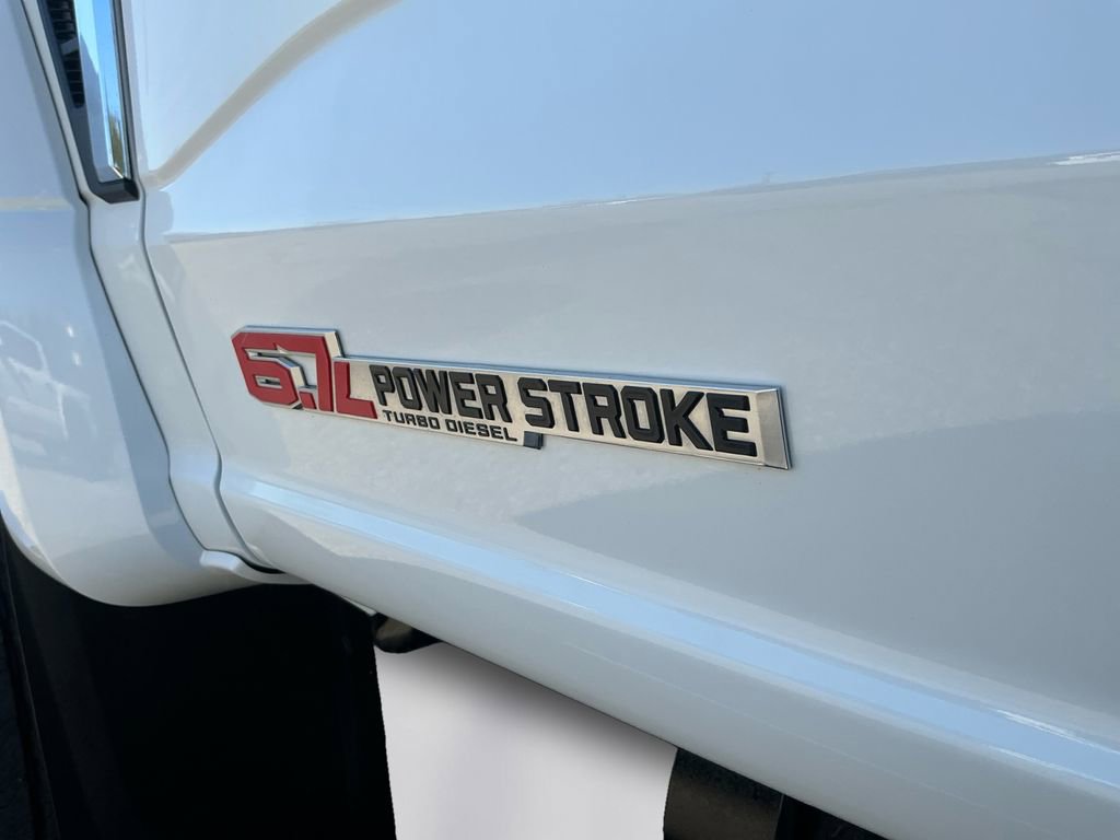 Used 2023 Ford F450 Platinum w/ FX4 Off-Road Package image 23