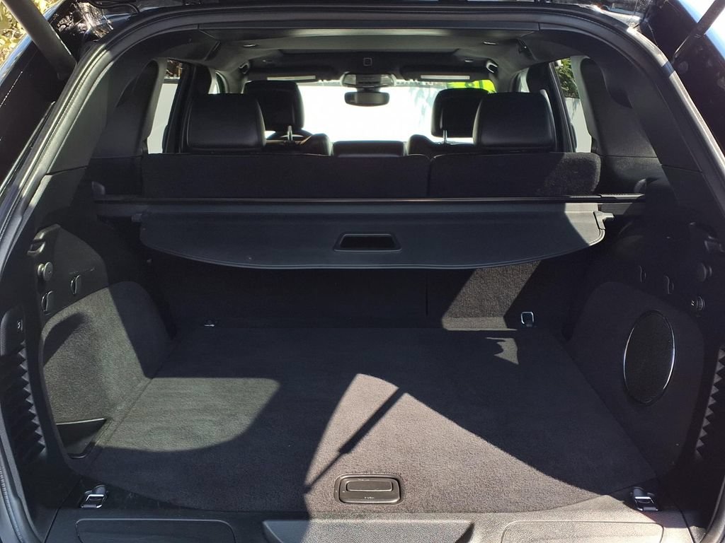 Used 2018 Jeep Grand Cherokee Altitude RWD image 7
