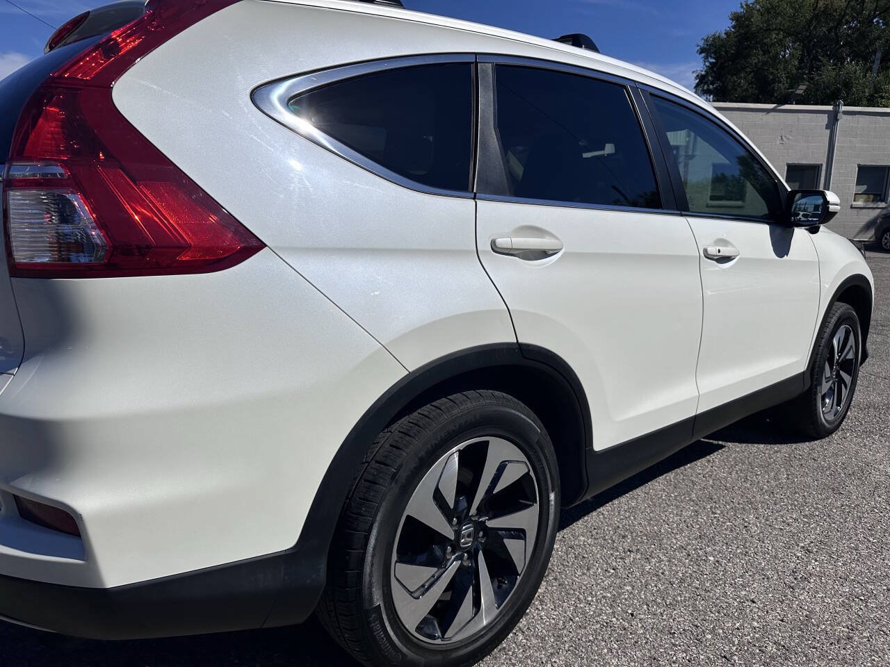 Used 2015 Honda CR-V Touring image 39