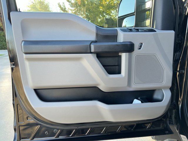 Used 2021 Ford F250 XL w/ STX Appearance Package AWD/4WD image 23