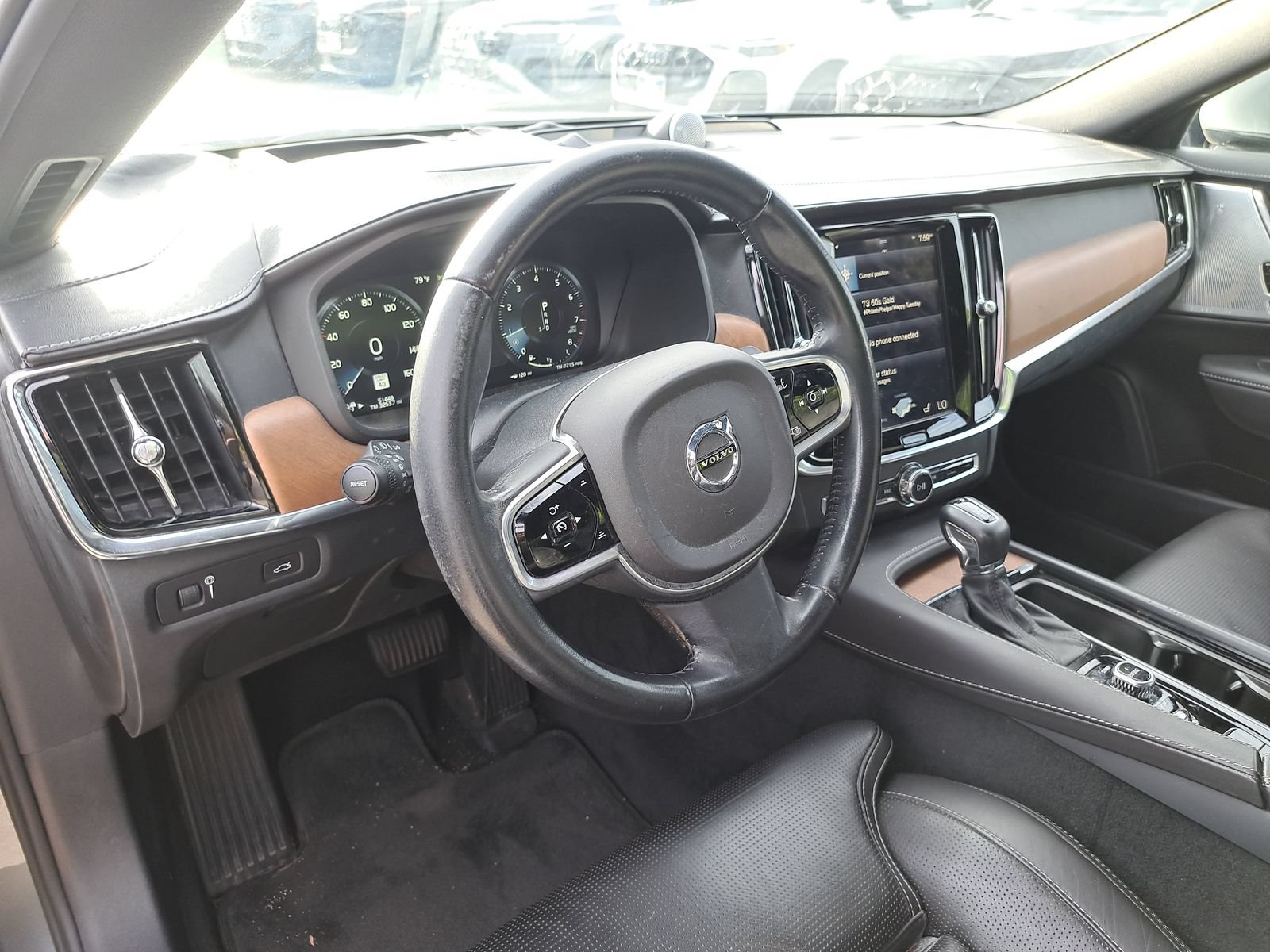 Used 2017 Volvo S90 T6 Inscription w/ Vision Package AWD/4WD image 10