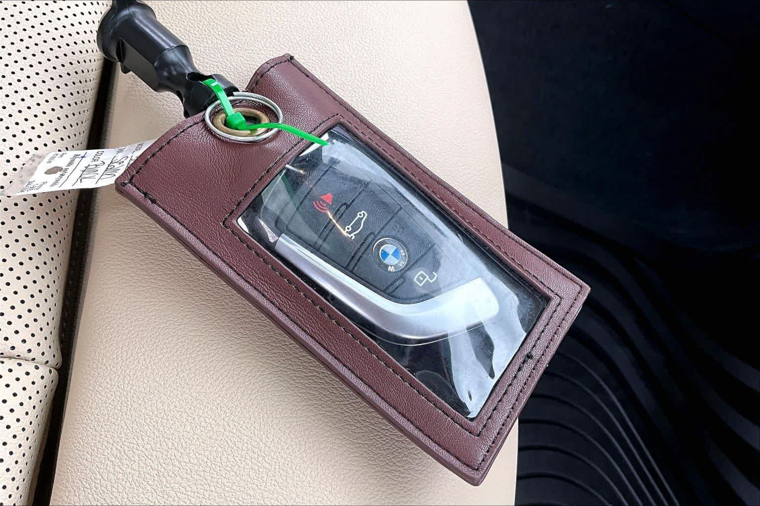 Used 2026 BMW 330i xDrive Sedan w/ Convenience Package AWD/4WD image 14