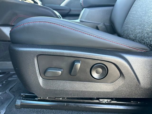 Used 2023 Chevrolet Colorado Z71 w/ Z71 Convenience Package 2 image 20