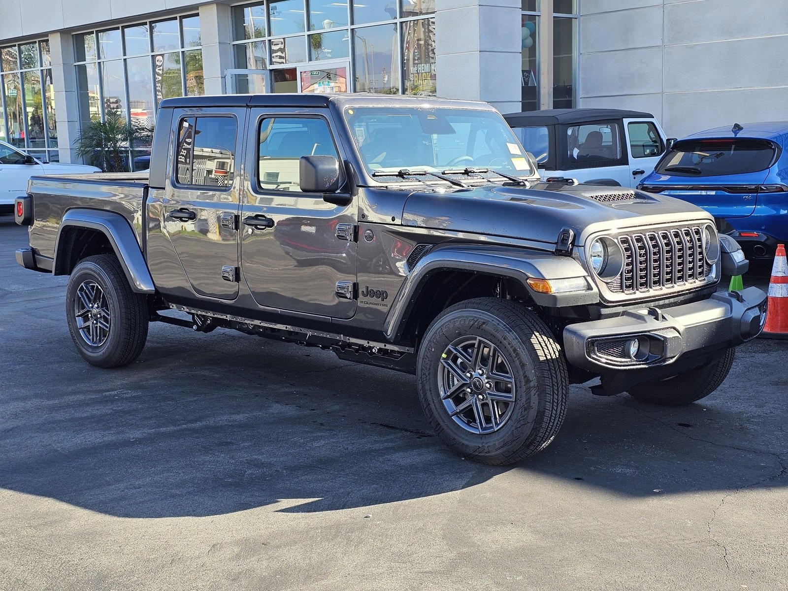 New 2026 Jeep Gladiator Sport image 3