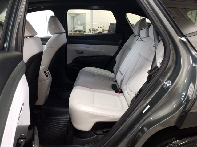 Certified 2026 Hyundai Tucson Limited w/ Tow & Go Package AWD/4WD image 13
