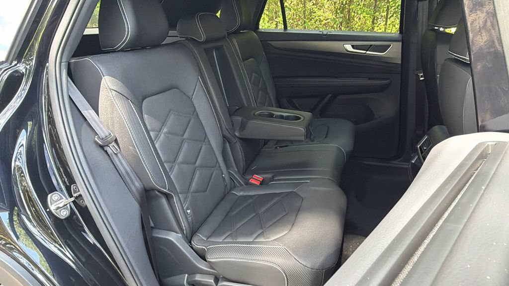 New 2026 Volkswagen Atlas Cross Sport SE AWD/4WD image 12