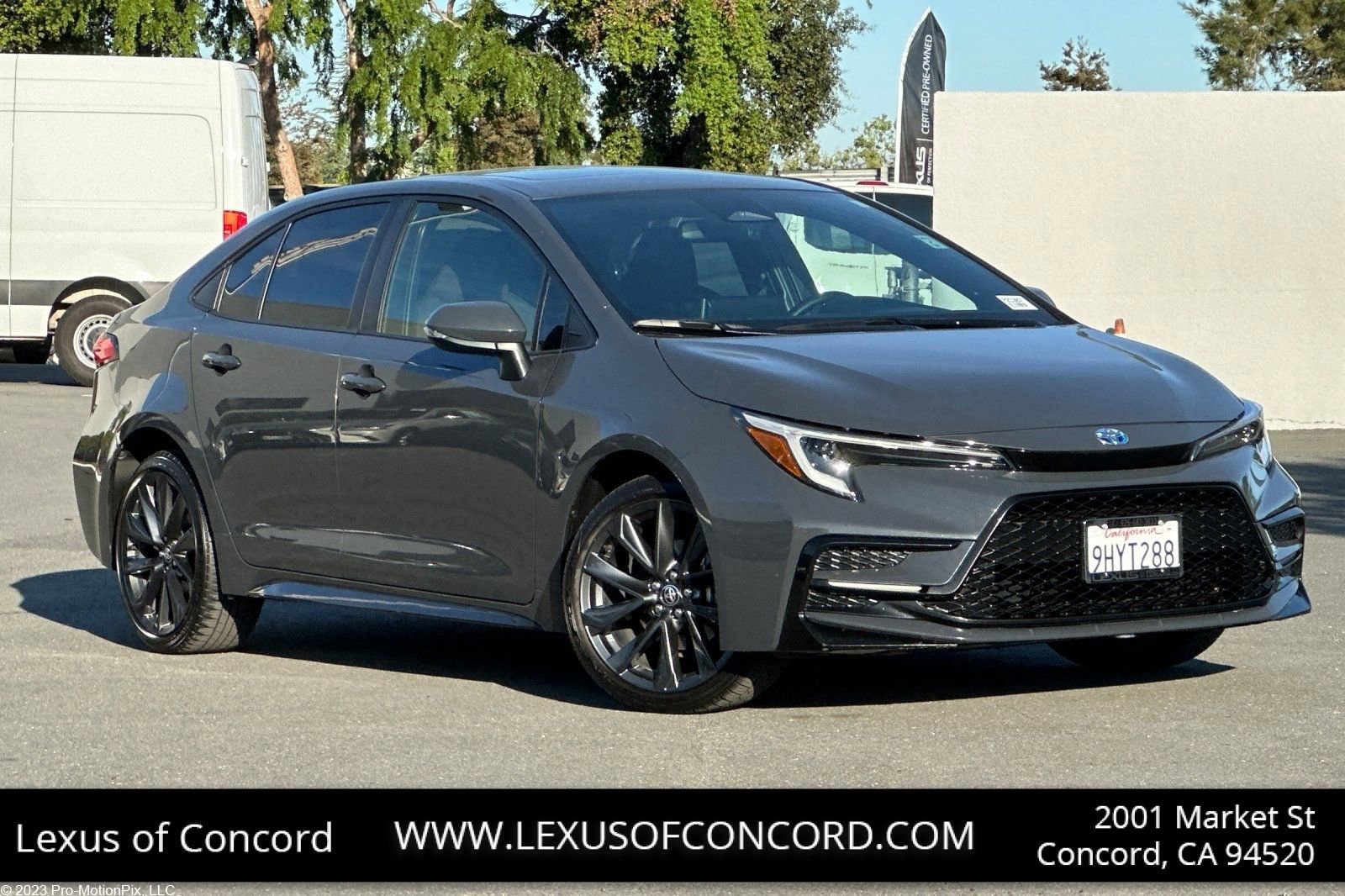 Used 2023 Toyota Corolla SE w/ SE Package image 1