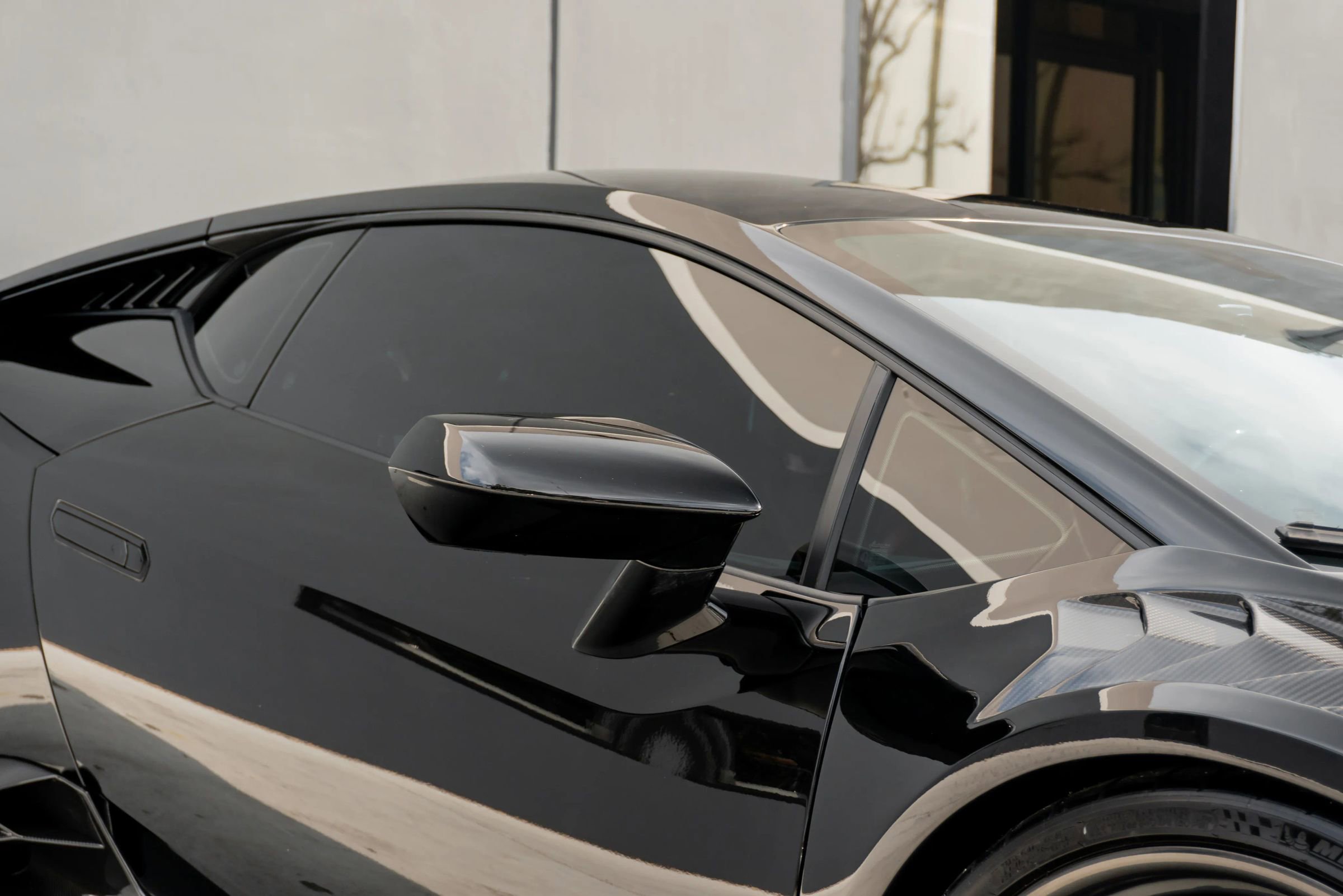 Used 2024 Lamborghini Huracan Tecnica image 33