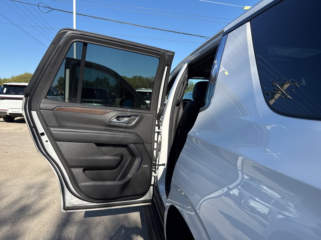 Used 2022 Chevrolet Tahoe High Country image 28