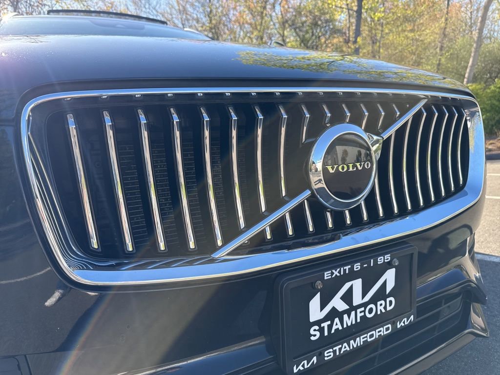 Used 2020 Volvo XC90 T5 Momentum AWD/4WD image 25