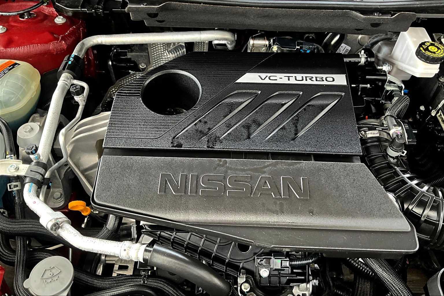 Used 2024 Nissan Rogue SL FWD image 32