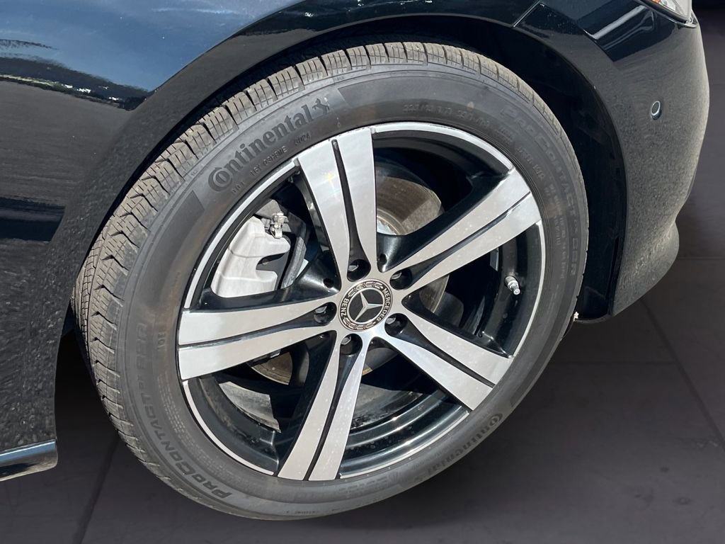 Certified 2023 Mercedes-Benz C 300 4MATIC Sedan w/ Exclusive Trim Package image 14