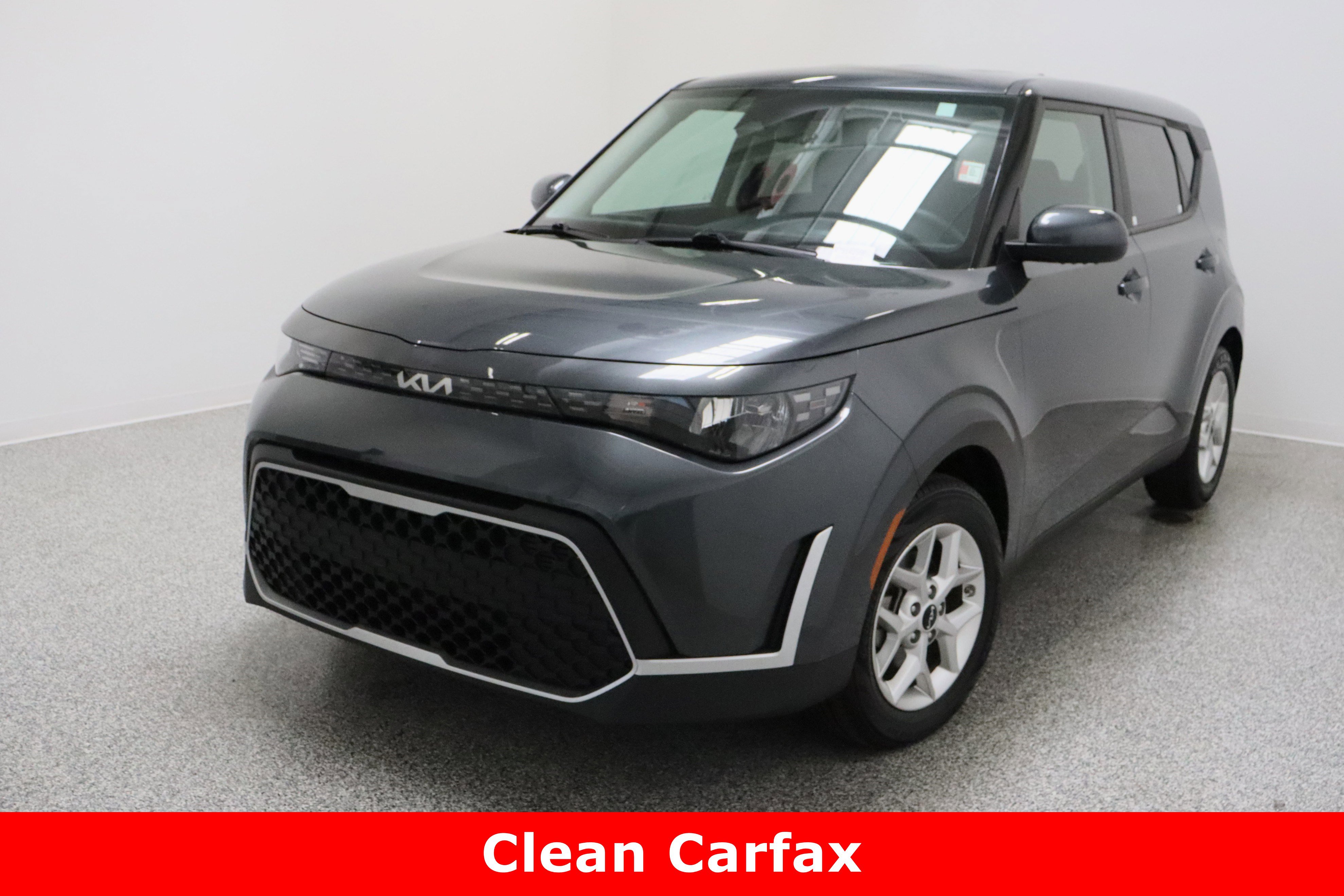 Used 2024 Kia Soul LX w/ Option Group 015 image 2