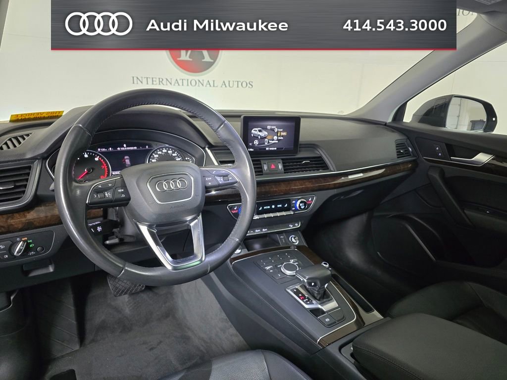 Used 2019 Audi Q5 2.0T Premium w/ Convenience Package AWD/4WD image 21