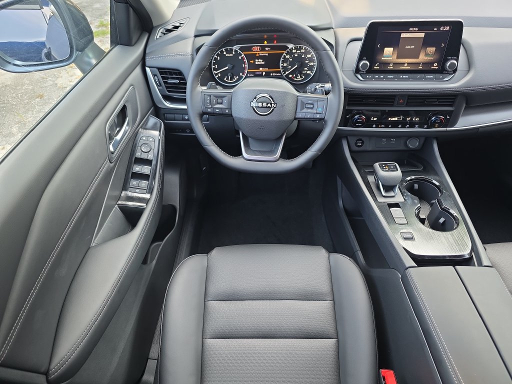 New 2026 Nissan Rogue Dark Armor FWD image 19