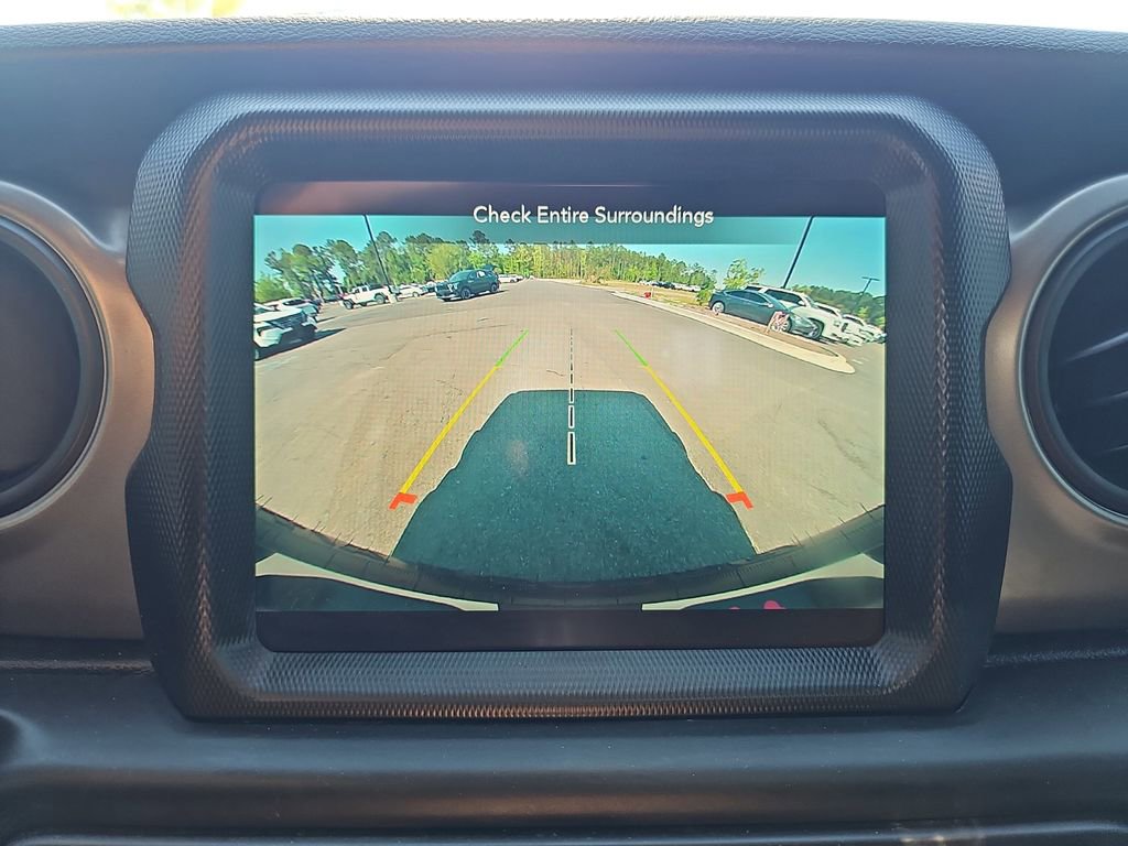 Used 2021 Jeep Wrangler Unlimited Sport w/ Sun And Sound Package AWD/4WD image 27