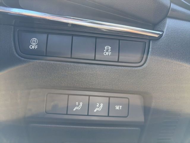 Used 2023 MAZDA MAZDA3 s FWD image 18