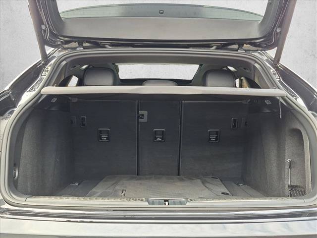 Used 2023 Porsche Macan S AWD/4WD image 25