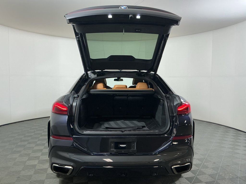 Certified 2023 BMW X6 M50i w/ Executive Package AWD/4WD image 28