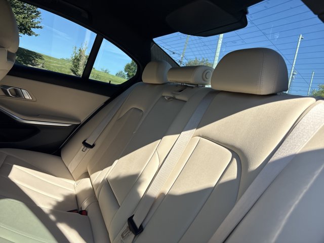 Used 2021 BMW 330i Sedan w/ Convenience Package RWD image 24