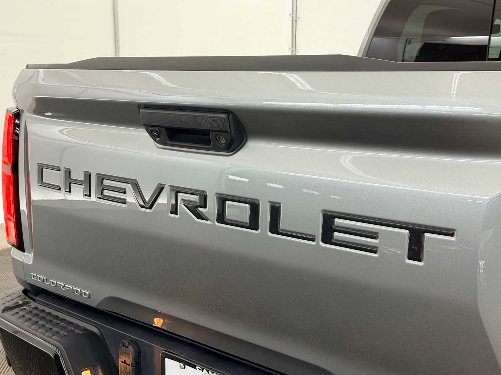 Used 2024 Chevrolet Colorado ZR2 w/ ZR2 Convenience Package III image 10