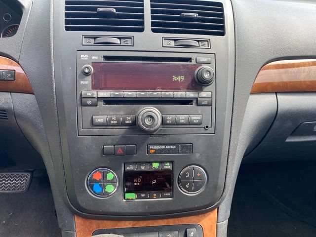 Used 2009 Saturn Outlook XR w/ Convenience Package FWD image 19