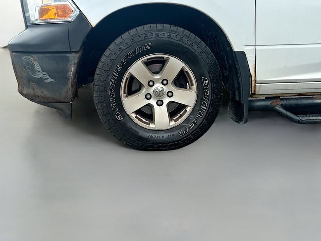 Used 2012 RAM 1500 ST AWD/4WD image 32