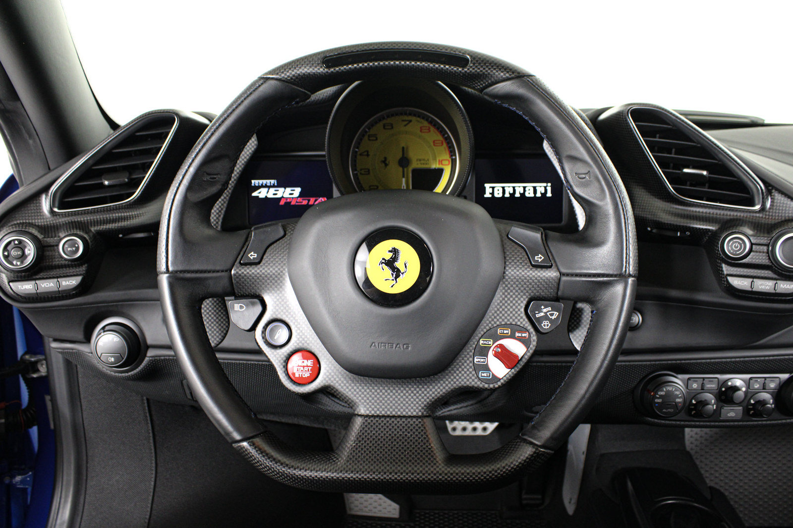 Used 2020 Ferrari 488 Pista Coupe RWD image 41