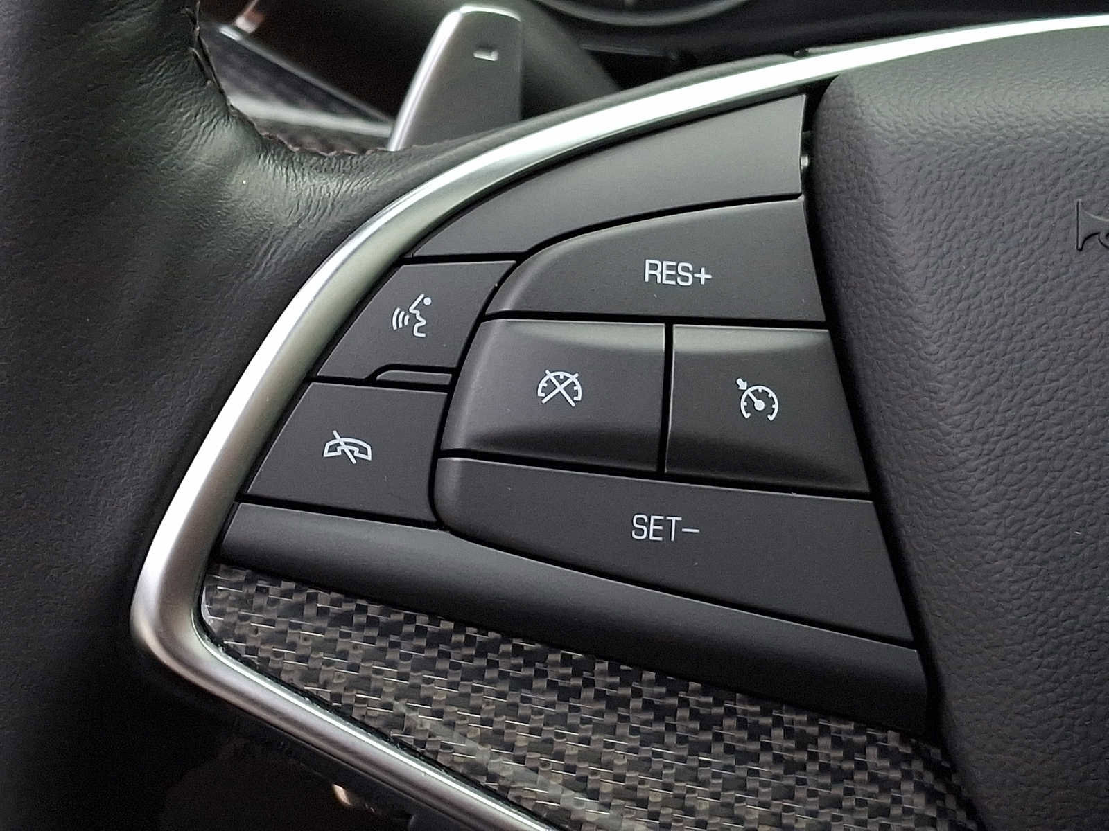 Used 2024 Cadillac XT5 Sportv AWD/4WD image 18