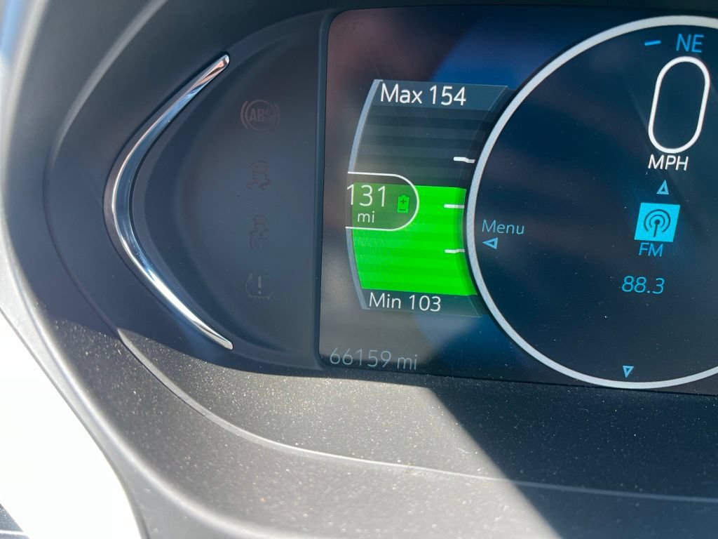 Used 2017 Chevrolet Bolt LT FWD image 12